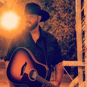 Meet your Posher, Travis